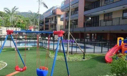 Excelente apartamento de 3 quartos na Região Oceânica