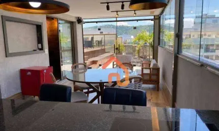 Linda cobertura duplex Caritas, vista mar e parque da cidade!!!!!