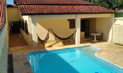 CASA 3 QUARTOS 1 SUITE COM PISCINA E CHURRASQUEIRA 200M DA PRAIA