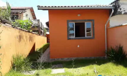 CASA COM PISCINA E CHURRASQUEIRA - LADO PRAIA - ITANHAÉM/SP