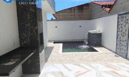 CASA NOVA MODERNA COM PISCINA  TERRENO INTEIRO 200 M DO MAR ITANHAÉM SP