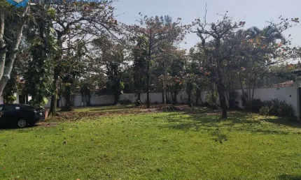 LINDO TERRENO DE 1512 M²  COM CONSTRUÇÃO APENAS 200 M DA PRAIA ITANHAÉM SP