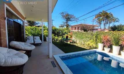CASA  CLÁSSICA 4 QUARTOS 3 SUÍTES  PISCINA LOCAL PREMIUM ITANHAÉM SP