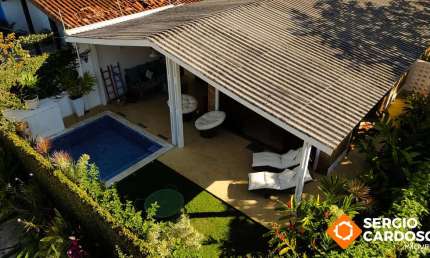 CASA  CLÁSSICA 4 QUARTOS 3 SUÍTES  PISCINA LOCAL PREMIUM ITANHAÉM SP
