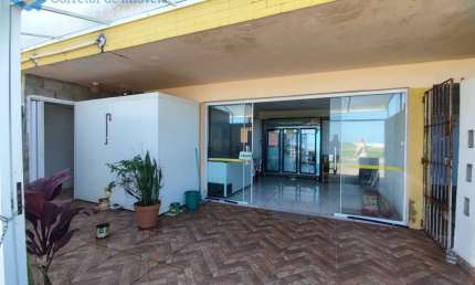 CASA COM PONTO COMERCIAL PÉ NA AREIA! AMPLO TERRENO 360M² - ITANHAEM/SP
