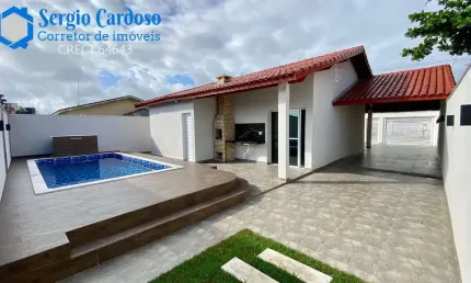 CASA COM PISCINA TODA REFORMADA! 500M DO MAR - 2 QUARTOS ITANHAEM/SP