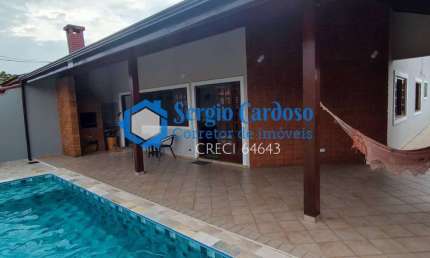 CASA AMPLA 5 QUARTOS, MEZANINO E LINDA PISCINA - 300M DO MAR ITANHAÉM/SP