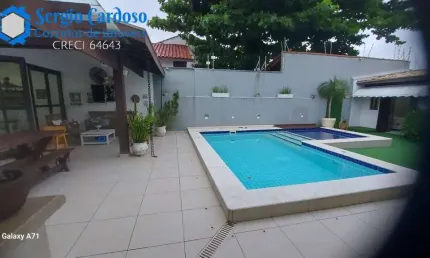 CASA EM TERRENO AMPLO 400M  5 QUARTOS PISCINA  300M DO MAR ITANHAEM SP