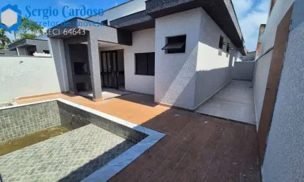Condomínio fechado com piscina privativa super moderno e pertinho do mar!