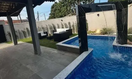 CASA MODERNA COM TECNOLOGIA, CONFORTO E SOFISTICAÇÃO! 3 QUARTOS 250M DO MAR
