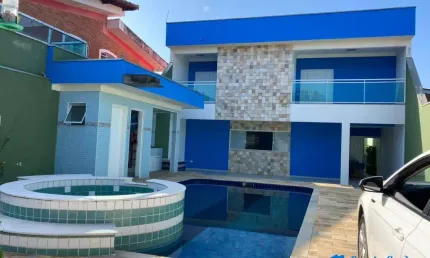 3 SUÍTES PISCINA COM HIDRO
50M DA PRAIA ITANHAÉM/SP