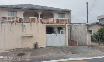 Vendo ótimo Sobrado de Alvenaria usado com aproximadamente 465 m² de área construída bairro Jardim Amélia Pinhais Paraná