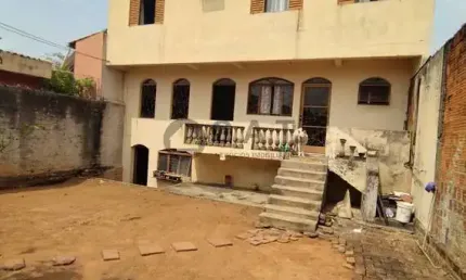 Casa com 3 quartos à venda na Vila Hortência, Sorocaba 