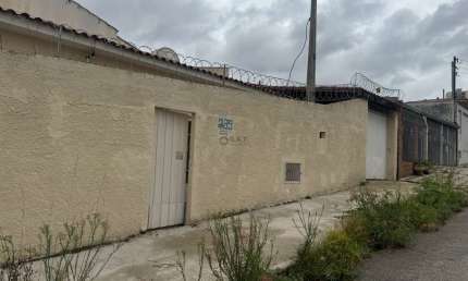 Casa com 1 quarto para alugar na Vila Assis, Sorocaba 
