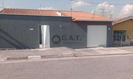 Casa com 3 quartos à venda no Jardim Toledo, Votorantim 