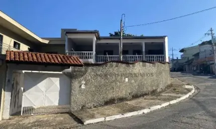 Casa com 4 quartos à venda no Jardim Clarice I, Votorantim 