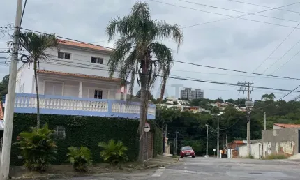 Casa com 4 quartos à venda no Jardim do Sol, Sorocaba 