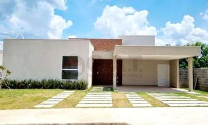 CASA EM CONDOMÍNIO À VENDA NO RESERVA SÃO JOSÉ - SALTO DE PIRAPORA/SP