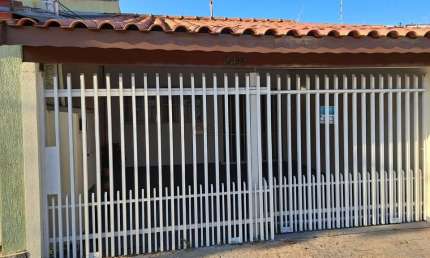 Casa com 2 quartos à venda no Jardim Saira, Sorocaba 