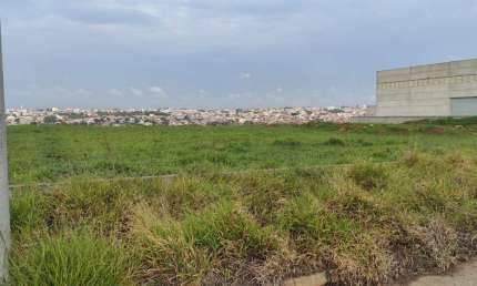 Terreno comercial à venda na Zona Industrial, Sorocaba 