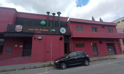 Casa com 3 quartos para alugar no Centro, Sorocaba 