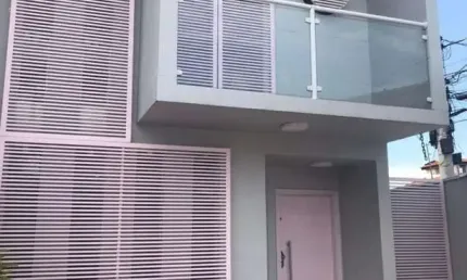Casa comercial com 3 salas para alugar no Wanel Ville, Sorocaba 