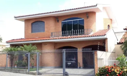Casa com 3 quartos à venda no Jardim Santa Rosália, Sorocaba 
