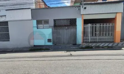 Casa com 3 quartos para alugar no Centro, Sorocaba 