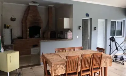 CASA EM CONDOMÍNIO À VENDA VALE DO LAGO - SOROCABA/SP