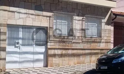 Casa com 3 quartos à venda na Vila Hortência, Sorocaba 