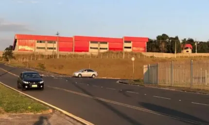 Barracão / Galpão / Depósito com 10 salas à venda no Éden, Sorocaba 