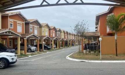 Casa de condomínio à venda, no Condomínio Reserva Olga Residencial Clube, em Sorocaba, Além Ponte, com 3 quartos, 134m²