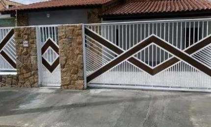 Casa à venda em Sorocaba, Jardim São Carlos, com 3 quartos, 194m²