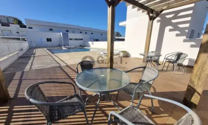 Aluguel de Casa em Condomínio de Alto Padrão em Sorocaba-SP no Jardim Simus: 2 quartos, 2 suítes, 1 sala, 3 banheiros, 2 vagas, 93m²!