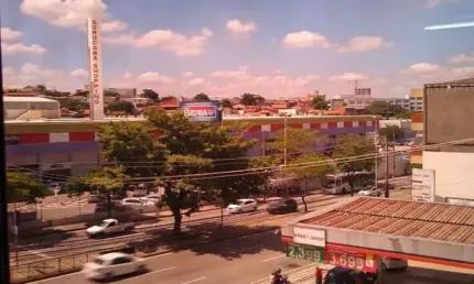 Sala comercial com 1 sala para alugar no Centro, Sorocaba 