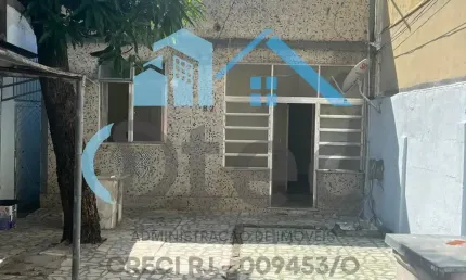 Casa com 2 quartos à venda na Rua Antônio Cardoso Leal, 62, Centro, Nilópolis