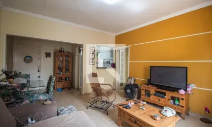 Apartamento de três (3) dormitórios, 90 m² de área privativa. Localizado na AV. Santana ao lado do Parque da Redenção, no bairro Santana em Porto Alegre