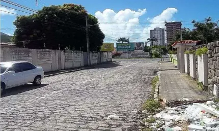 Terreno à venda no Lagoa Nova, Natal 