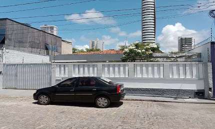Casa com 4 quartos para alugar no Petrópolis, Natal 