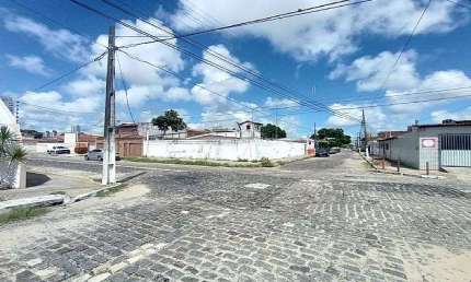 Terreno à venda no Lagoa Nova, Natal 