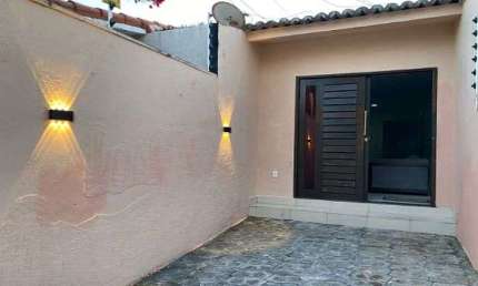Casa com 2 quartos para alugar no Candelária, Natal 