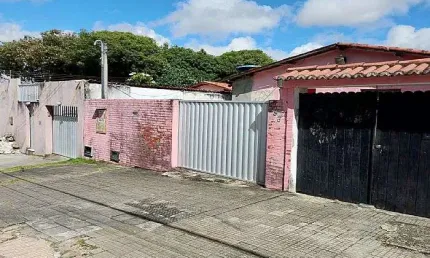 Casa com 3 quartos à venda no Lagoa Nova, Natal 