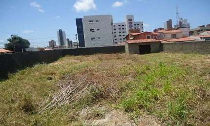 Terreno à venda no Candelária, Natal 