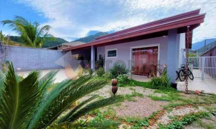 Casa à venda, 180 m²  com 3 dormitórios com suíte máster com hidromassagem - Cidade Jardim - Caraguatatuba/SP