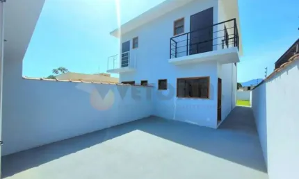 Casa com 2 quartos à venda na Avenida Thereza Albino Chacon, 1, Pontal de Santa Marina, Caraguatatuba
