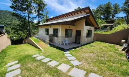 Casa com 2 quartos, 120 m², à venda - Jardim Capricórnio - Caraguatatuba/SP