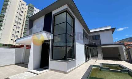 Casa com 4 dormitórios à venda no INDAIÁ, 210 m²  - Caraguatatuba/SP