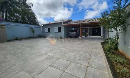 Casa com 3 quartos à venda na Avenida Lucas Nogueira Garcez, 123, Sumaré, Caraguatatuba