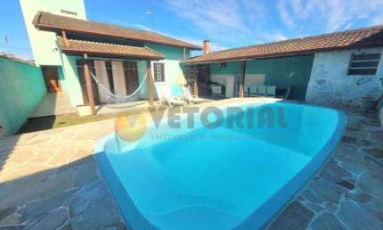 Sobrado à Venda no Balneário dos Golfinhos – Caraguatatuba/SP