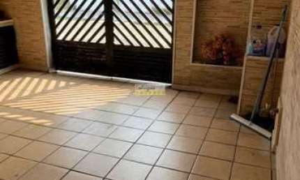 Casa com 2 quartos à venda no Esplanada dos Barreiros, São Vicente 
